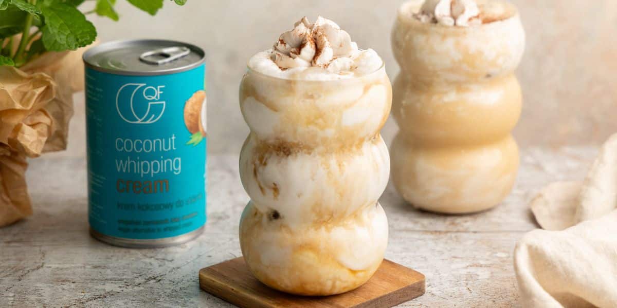 Kokosowa kawa mrożona