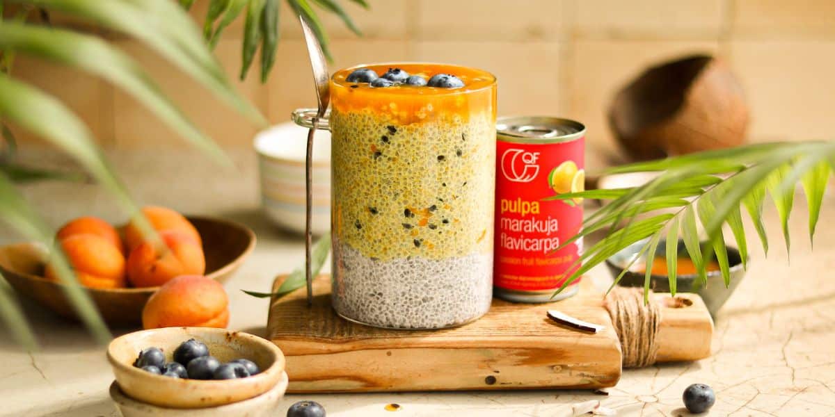 Pudding chia z mlekiem kokosowym i marakują QF
